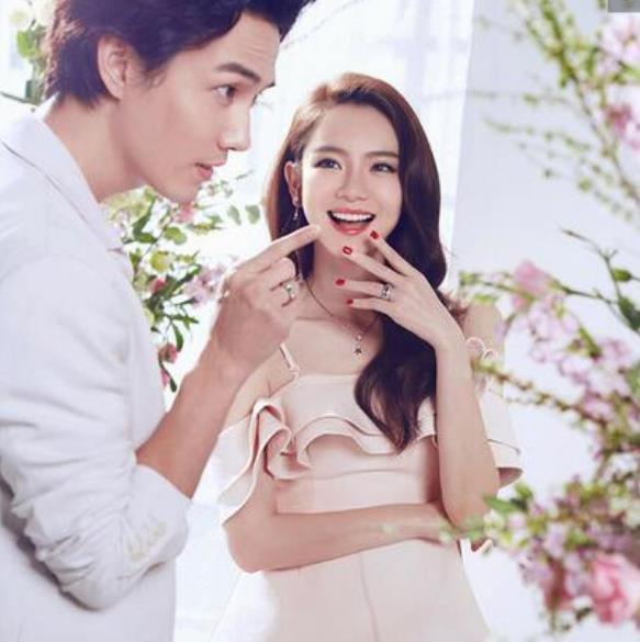 戚薇爆料男闺蜜视频,揭秘娱乐圈背后的情感纠葛